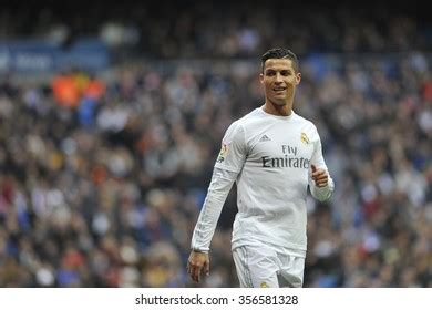 fotos de crsoriente|11,439 en la categoría «Cristiano ronaldo» de fotos e imágenes .